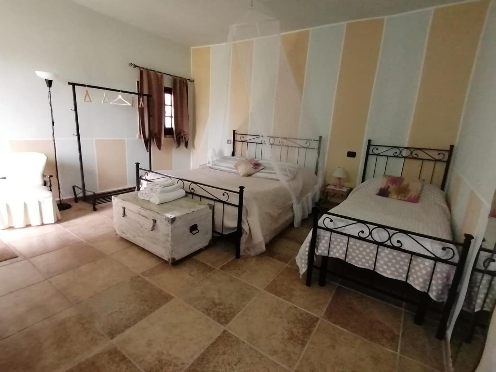 Bed and Breakfast Casale Cavatella Сермонета Екстер'єр фото