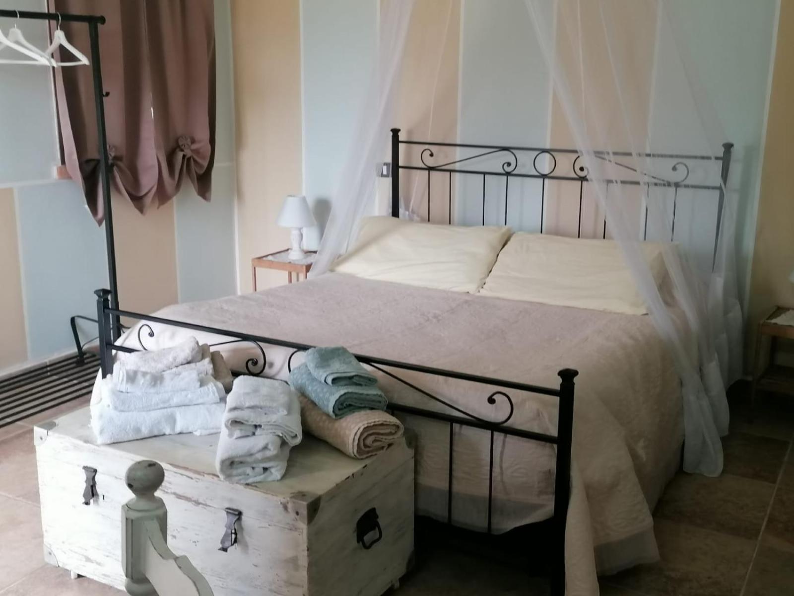 Bed and Breakfast Casale Cavatella Сермонета Екстер'єр фото